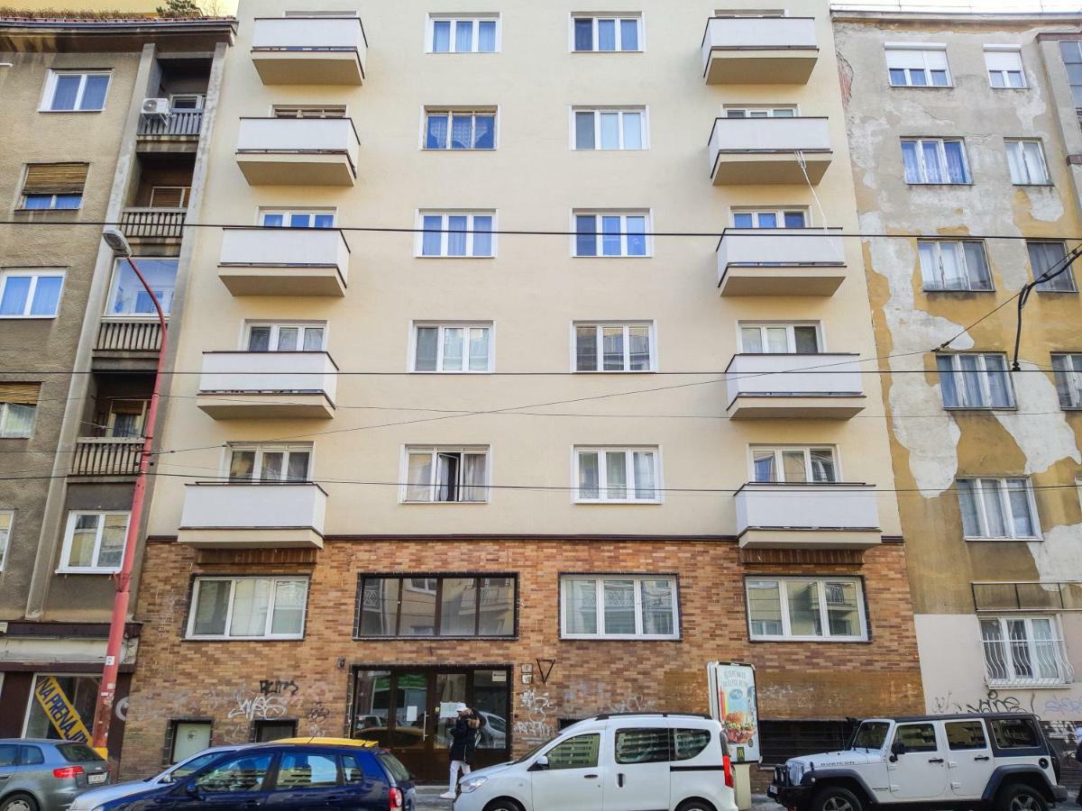 ברטיסלאבה Central Apartments By Kovee מראה חיצוני תמונה