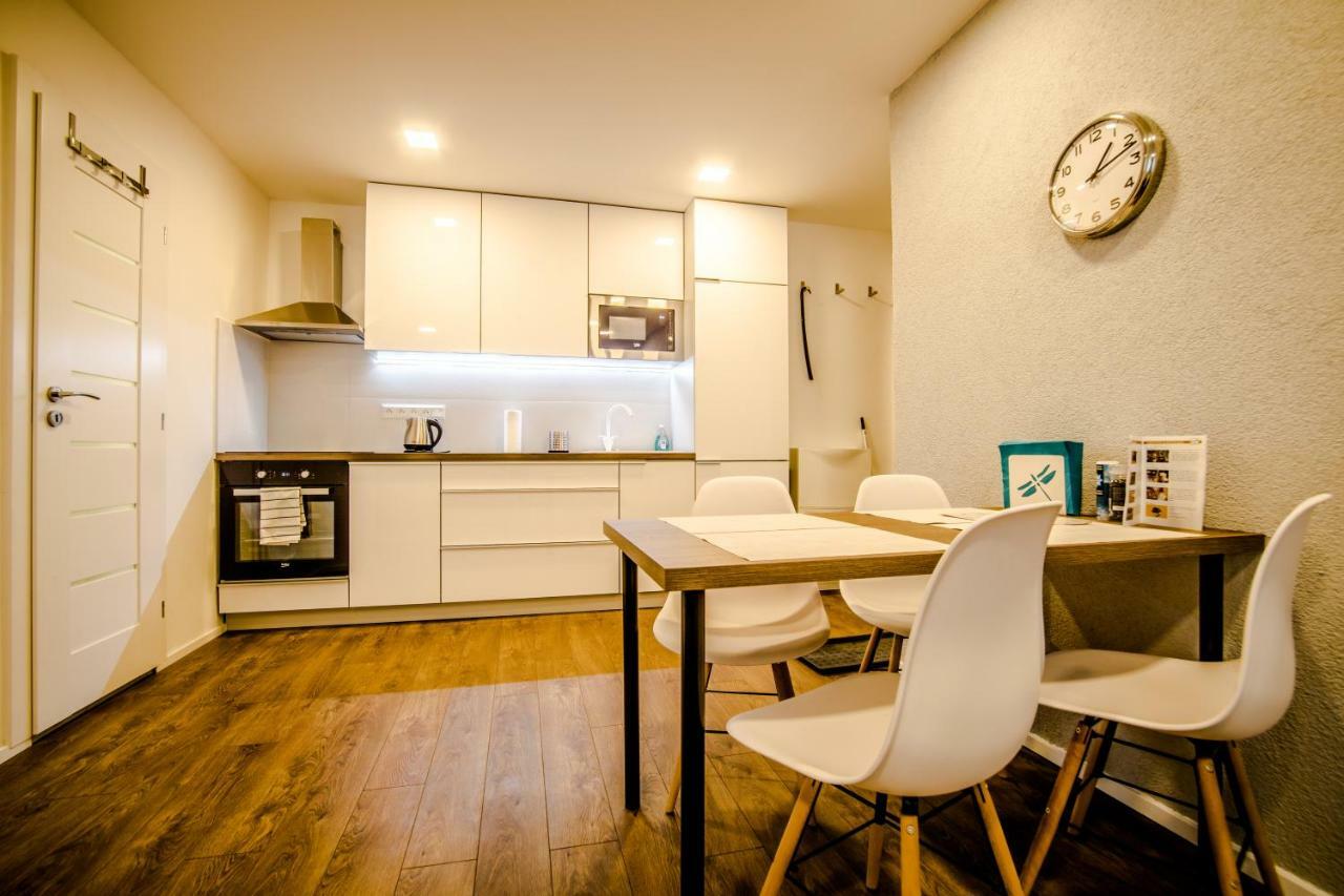 ברטיסלאבה Central Apartments By Kovee מראה חיצוני תמונה